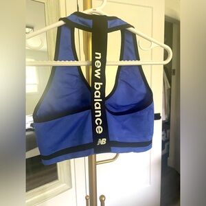 New Balance V Neck Bra